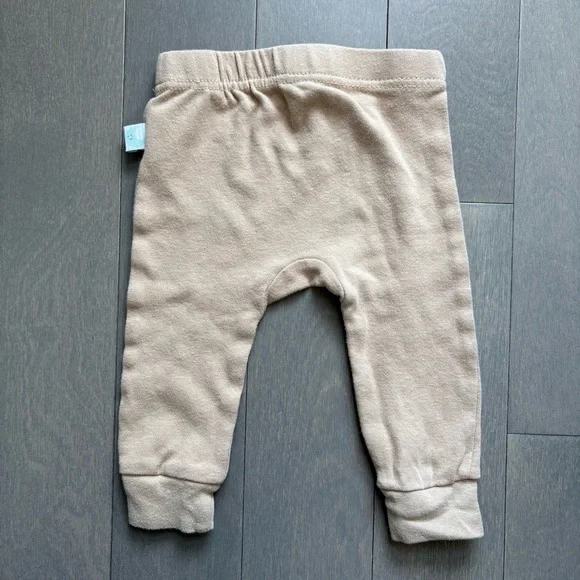 Neutral Two-Piece Set, 3-6M - Picture 8 of 9